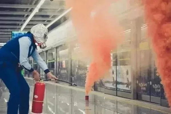 igotsupplies爆音地铁逃生指南：安全使用与紧急情况应对